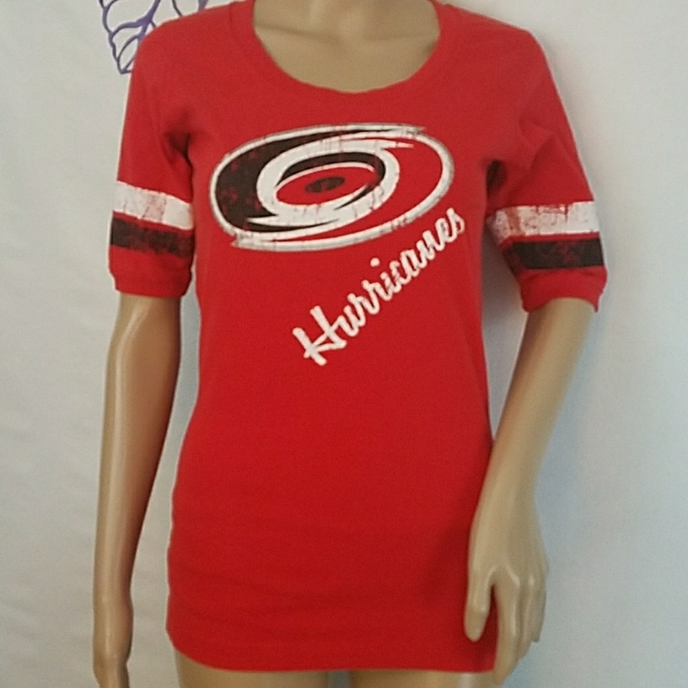 Hurricanes hockey t-shirt.                    0339